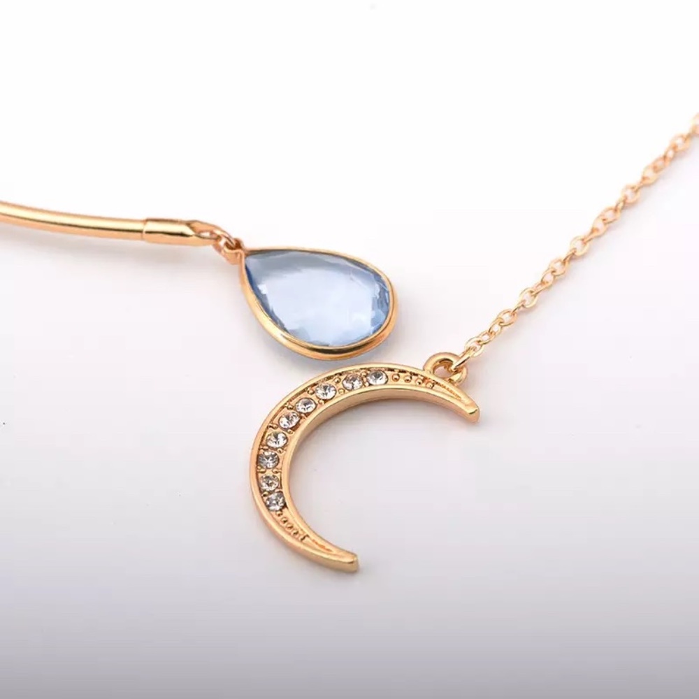 Crescent Moon and Jewel Collar Choker Necklace - Picture 4 of 8